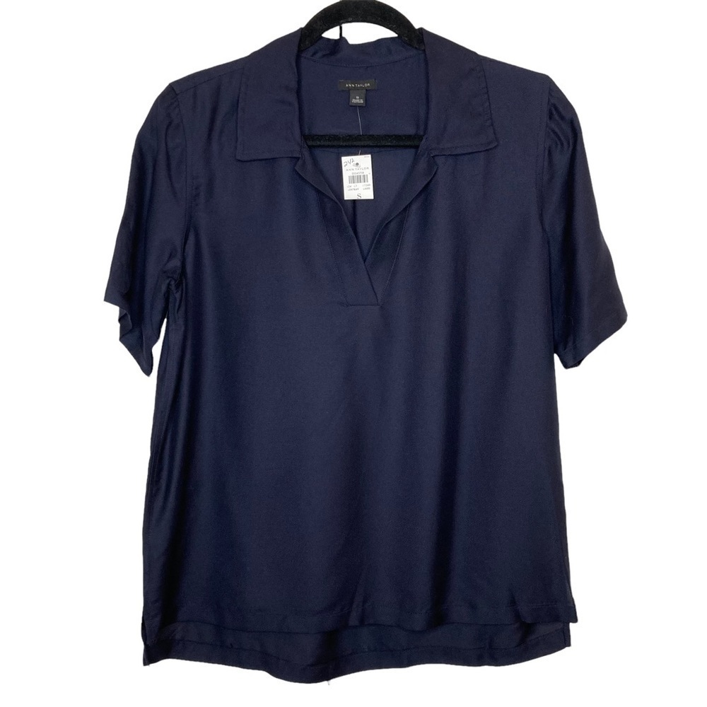 Ann Taylor Navy Blue Short Sleeve Spread Collar Split Neck Top